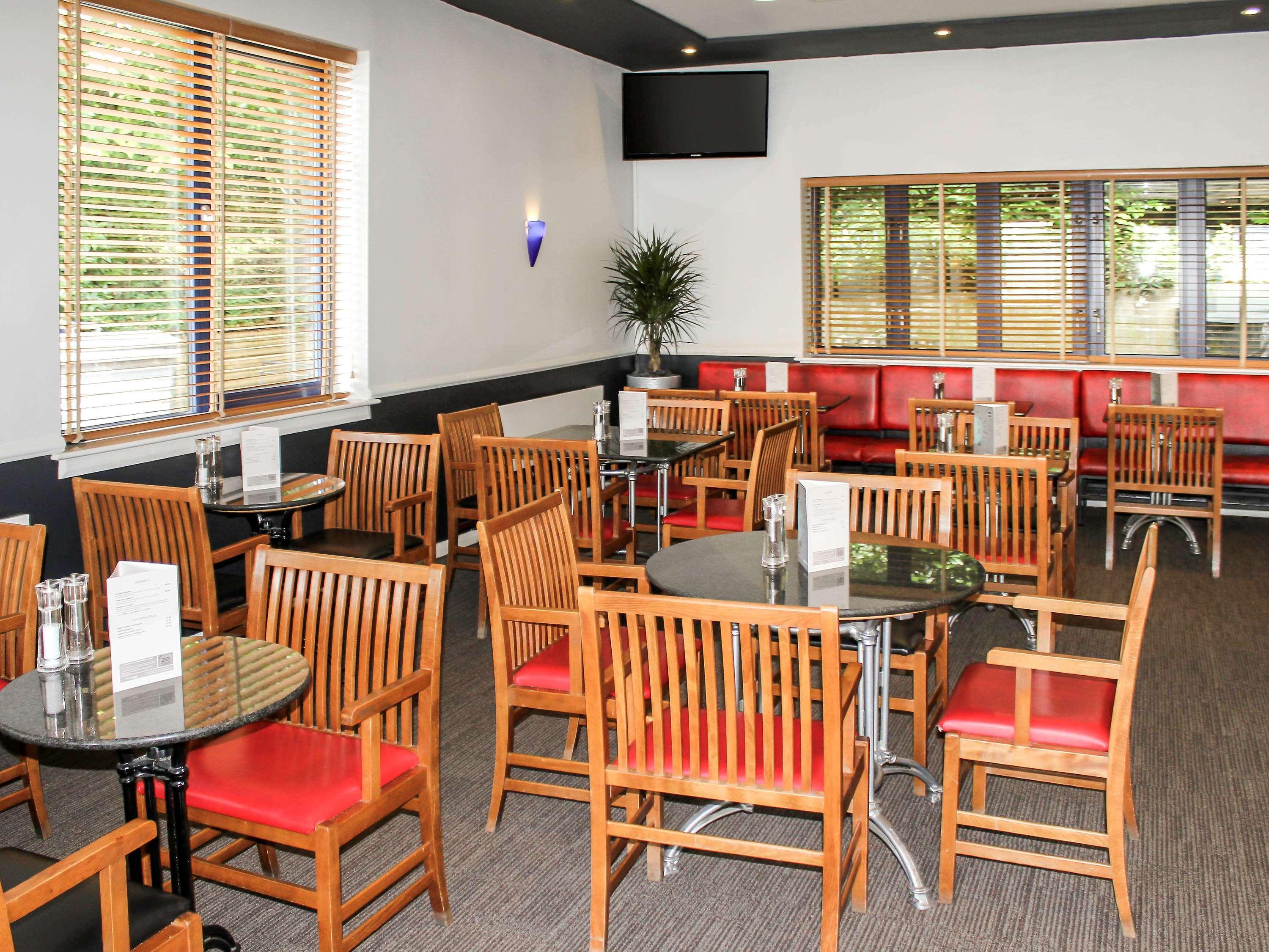 Ibis Cardiff Gate - International Business Park Exterior foto