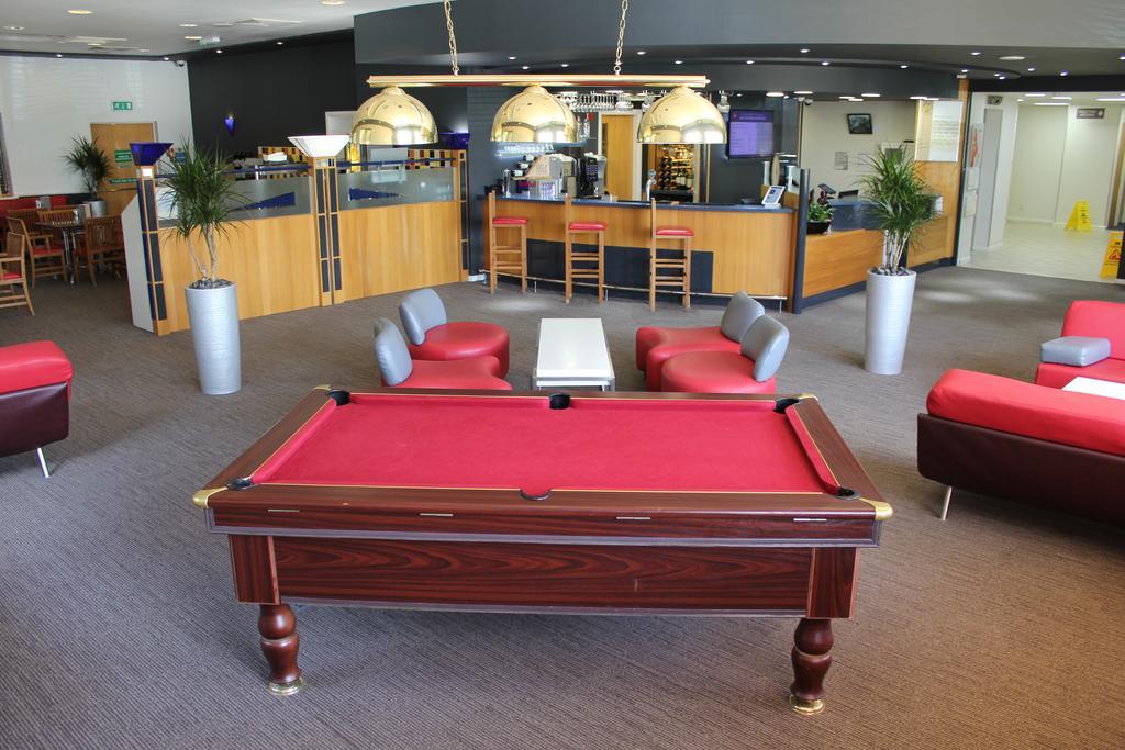 Ibis Cardiff Gate - International Business Park Exterior foto