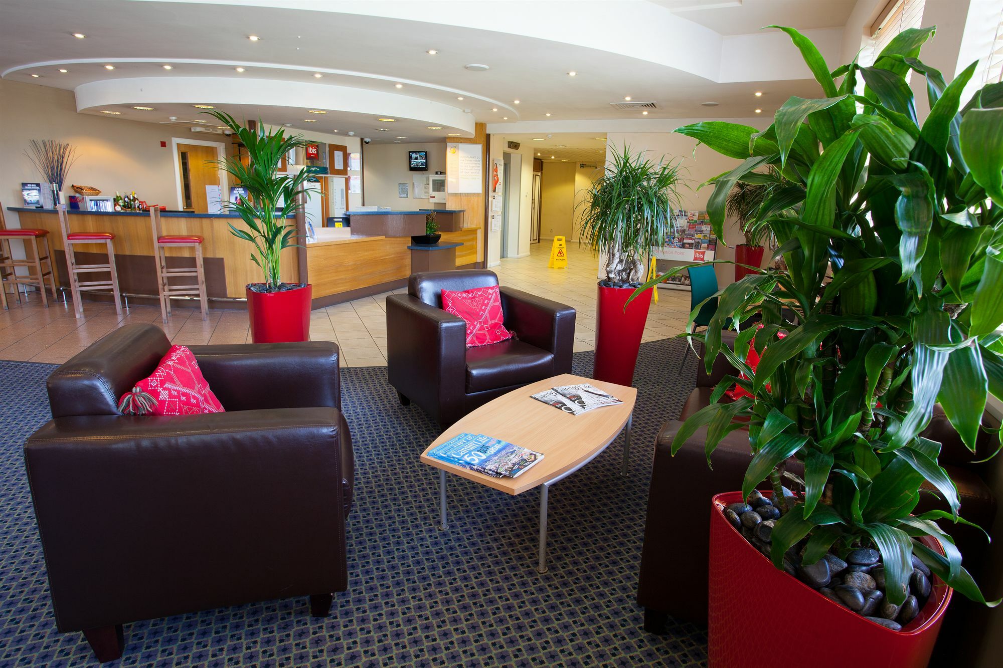 Ibis Cardiff Gate - International Business Park Exterior foto