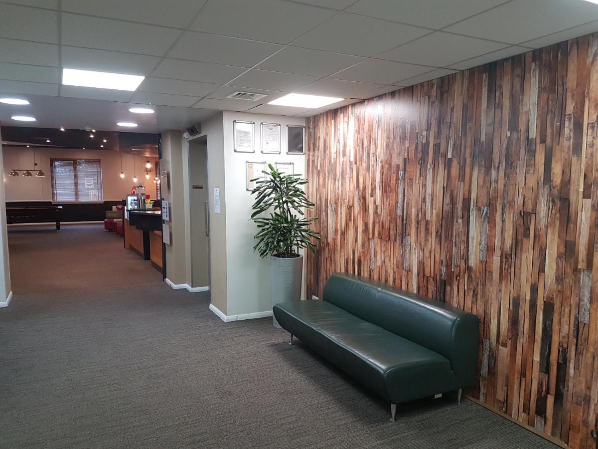 Ibis Cardiff Gate - International Business Park Exterior foto